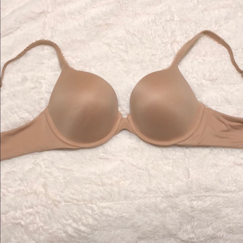 Never worn! Victoria’s Secret bra